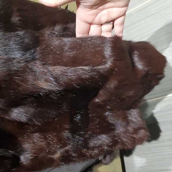 VINTAGE 100% REAL RABBIT FUR COAT MADE IN KOREA SIZE LARGE POCKETS MOBWIFE - Picture 6 of 10